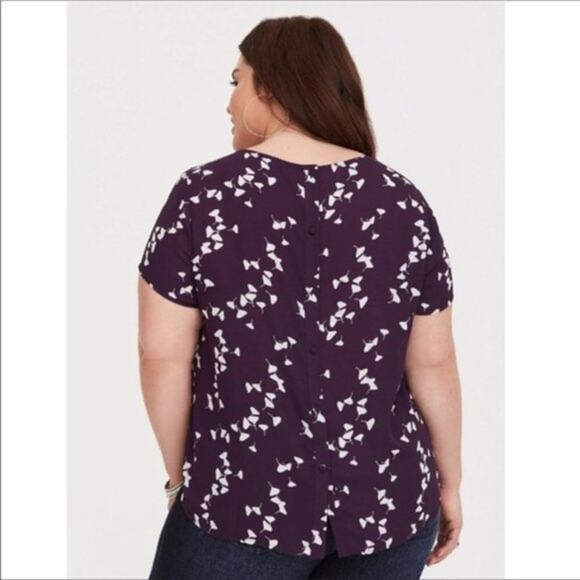 Torrid Purple Gingko Button Back Blouse Size 3X - Picture 2 of 12